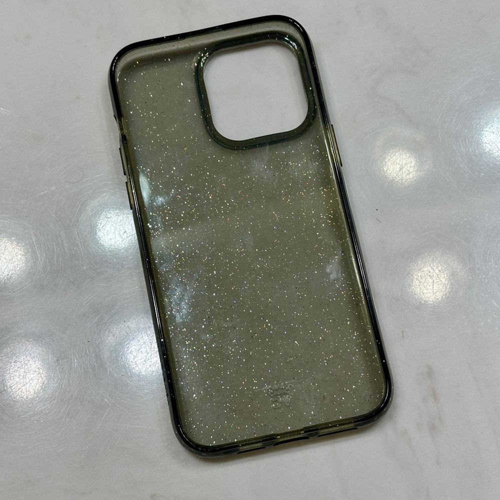 Phone case - Picture 2 of 3